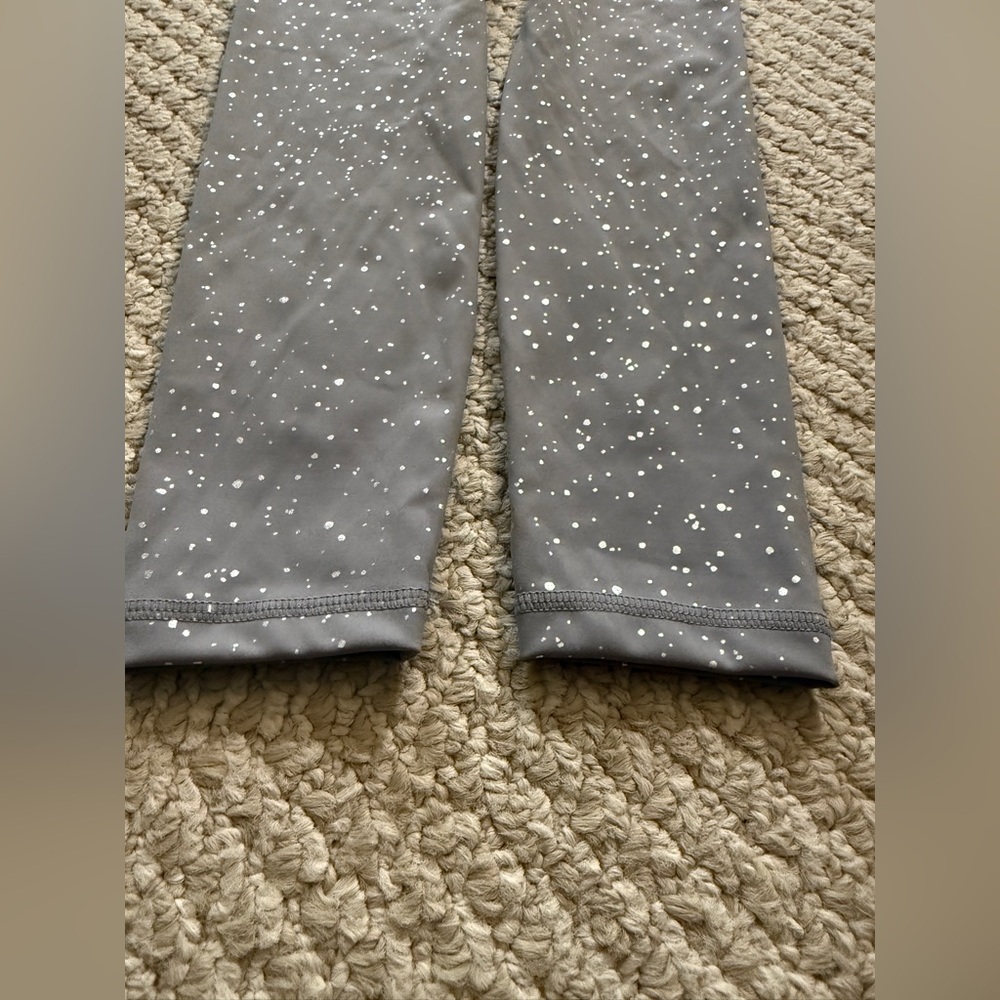 BORN PRIMITIVE  Synergy  Leggings  silver SIZE: XS NWT - Picture 13 of 15